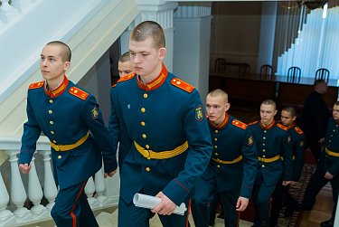 Кадеты заняли кресла парламентариев